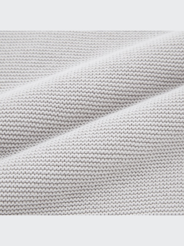 3D Knit Crew Neck Long-Sleeve Sweater