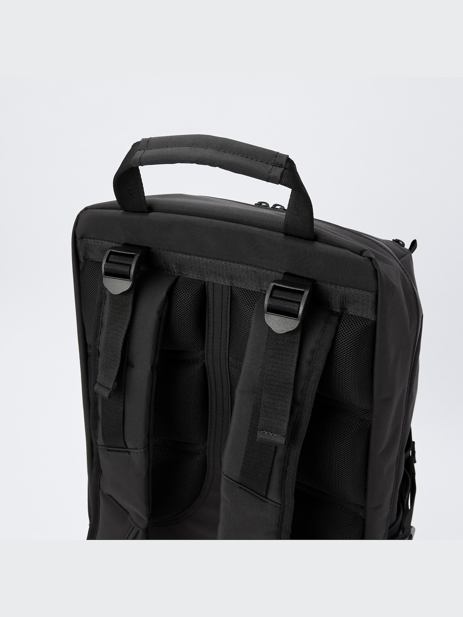 S Functional Backpack | UNIQLO US