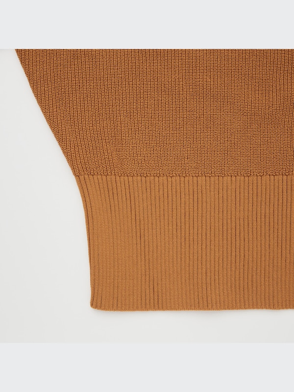 UNIQLO U HIGH TWISTED COTTON BOAT NECK SWEATER