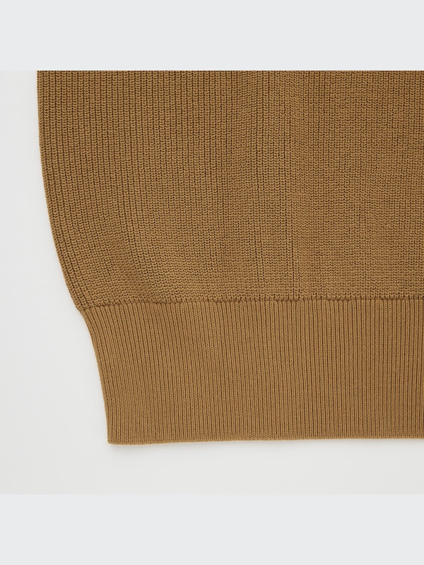 U V-Neck Vest