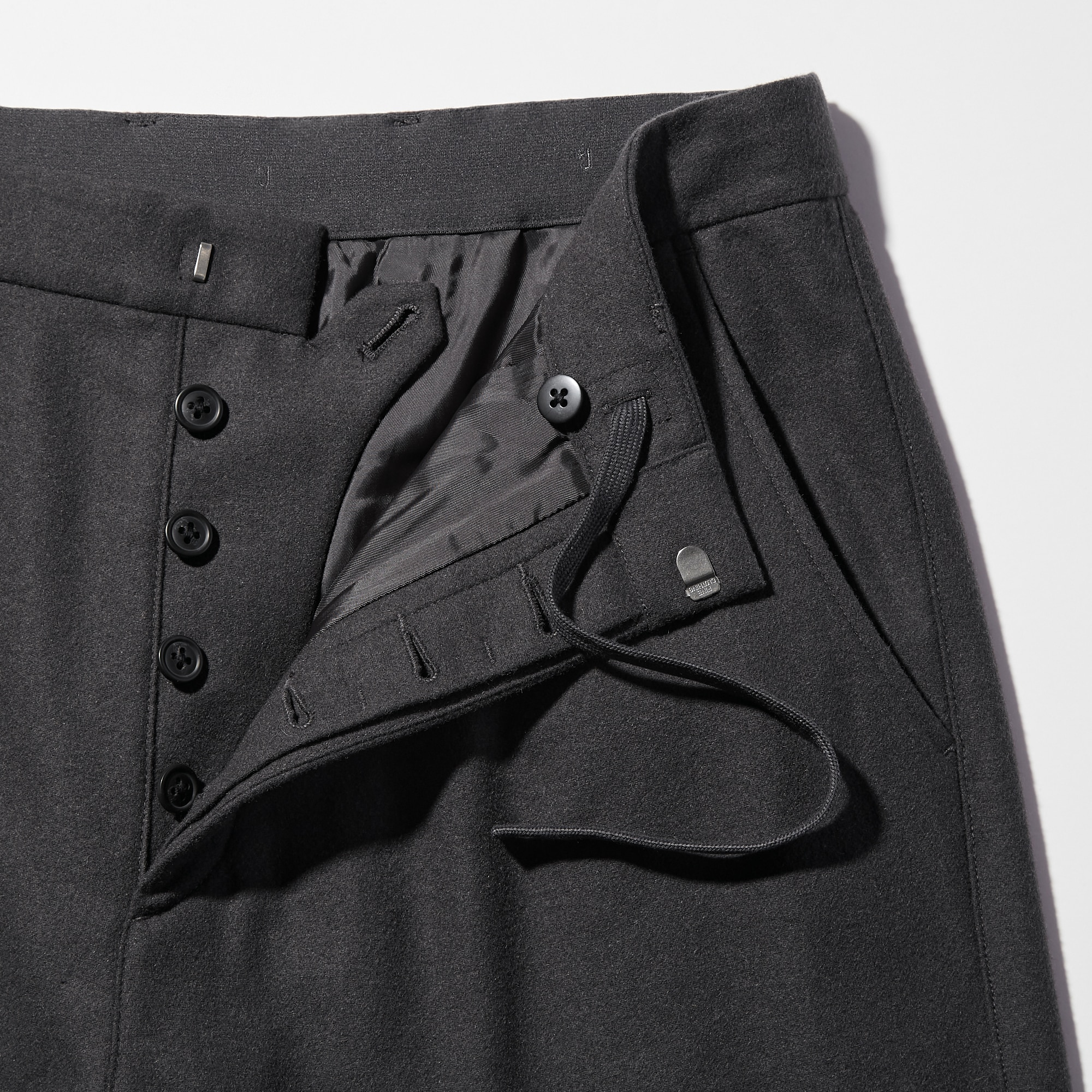 uniqlo tucked tapered trousers