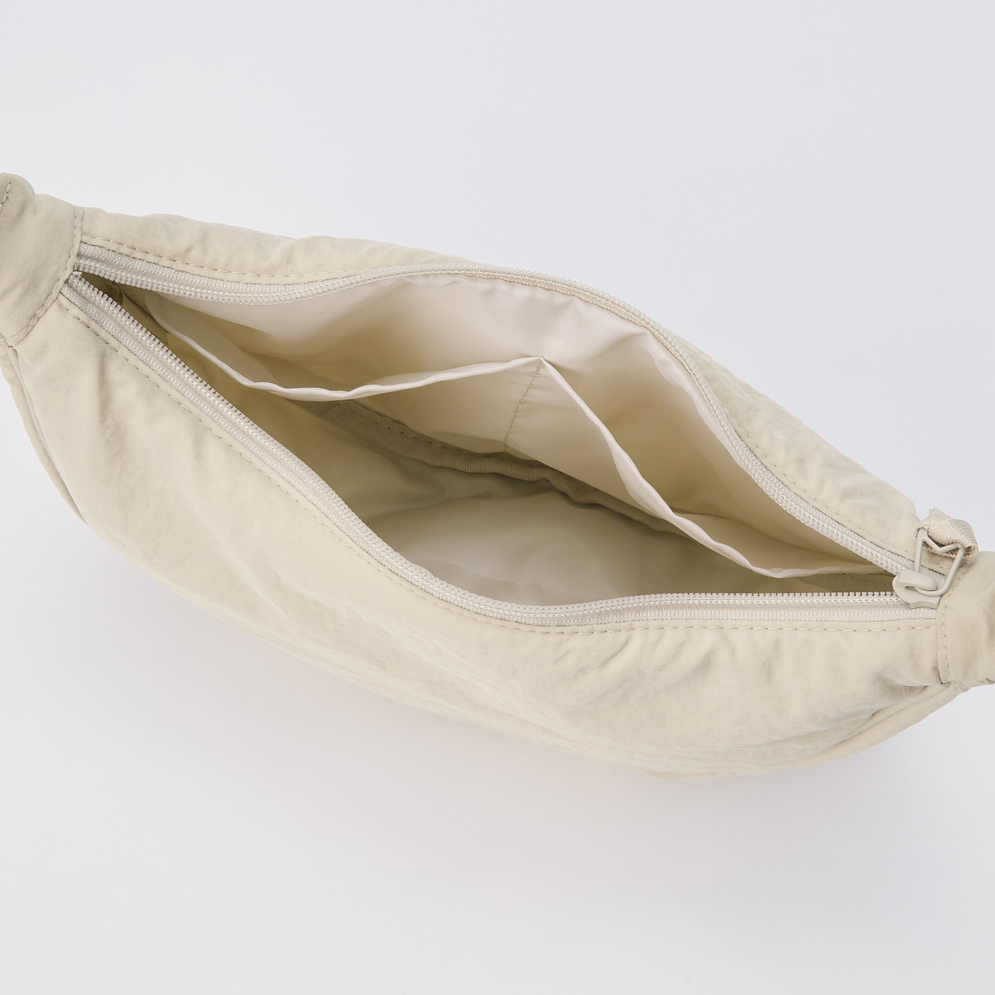 nylon mini shoulder bolsa uniqlo