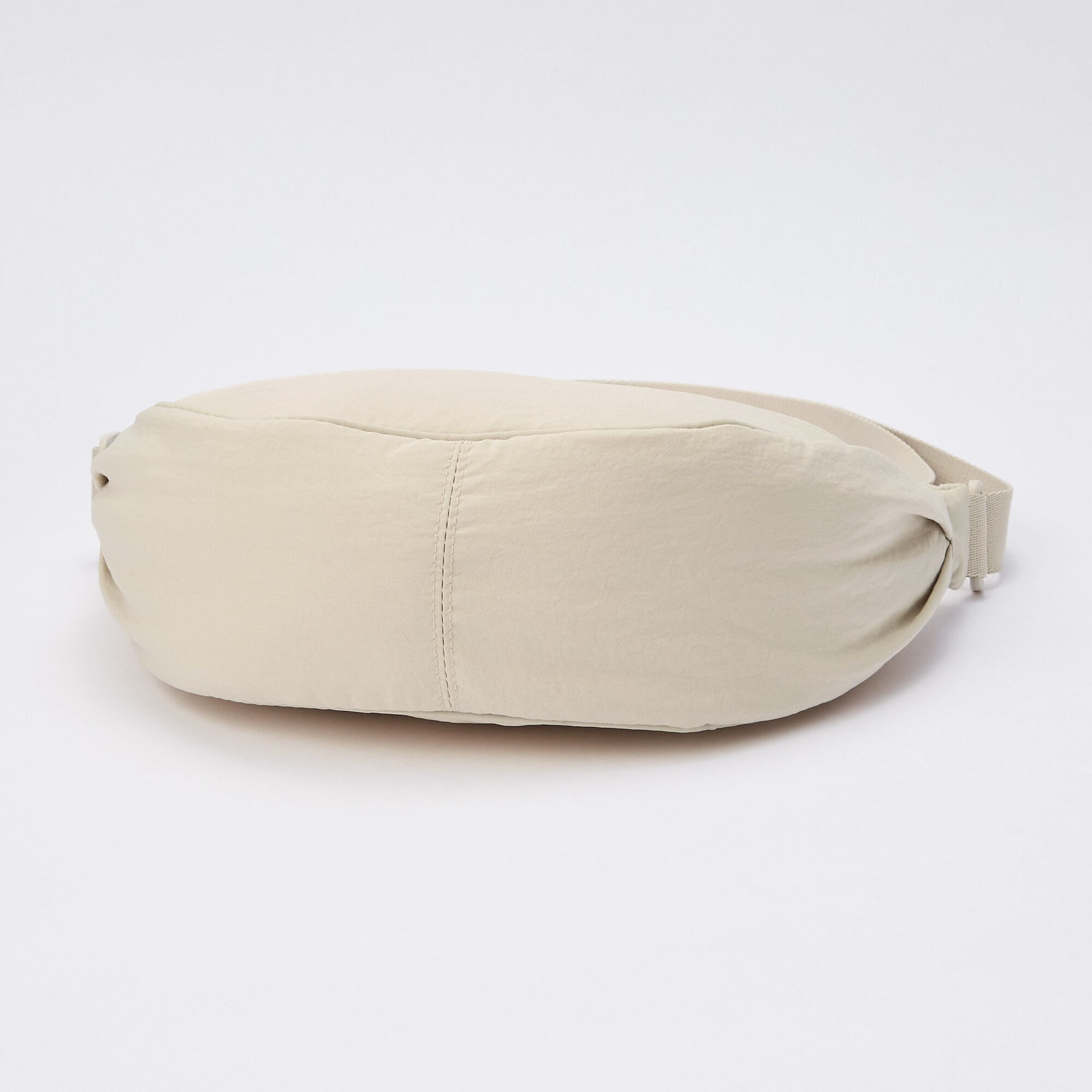 nylon mini shoulder bolsa uniqlo