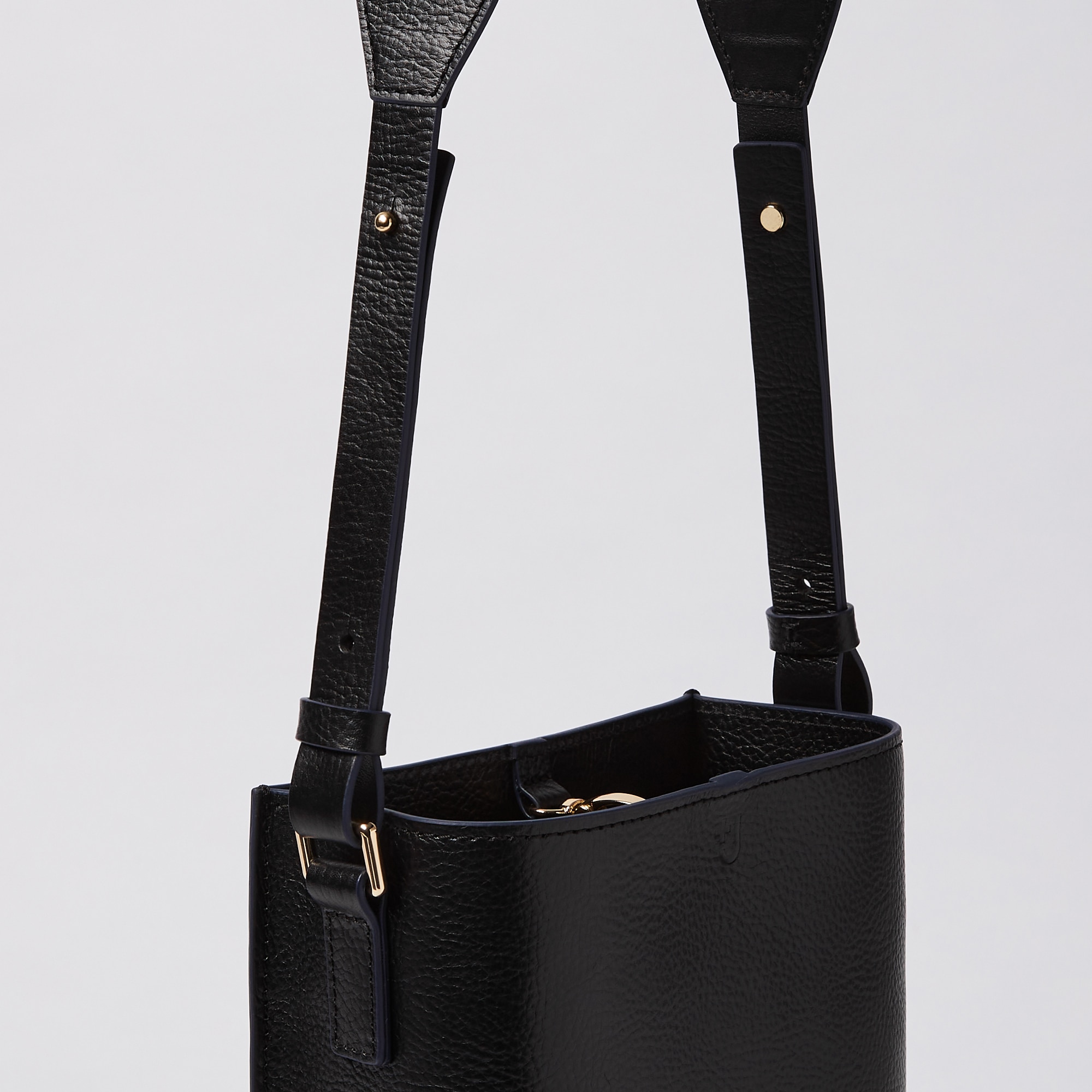 Jil Sander UNIQLO × Jil Sander J Cowhide Leather Tote Bag Black NEW Sale price 