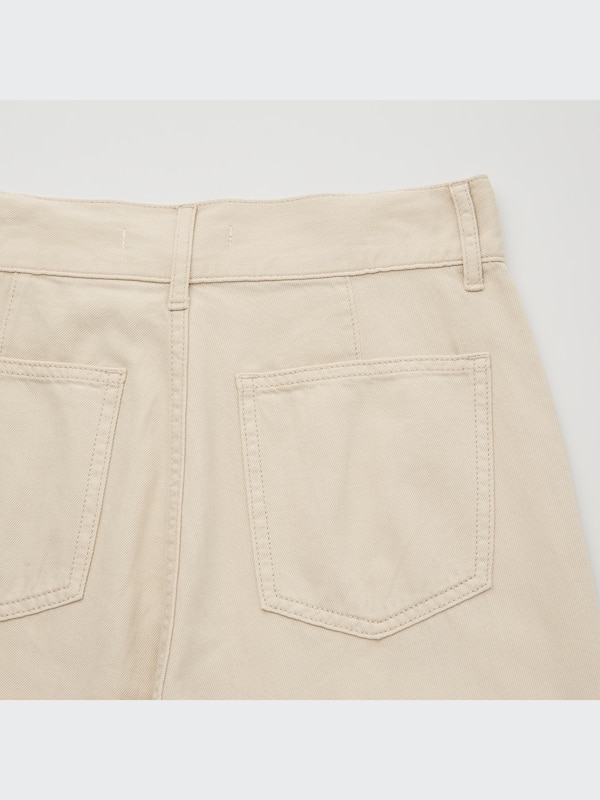 Wide Flared Jeans