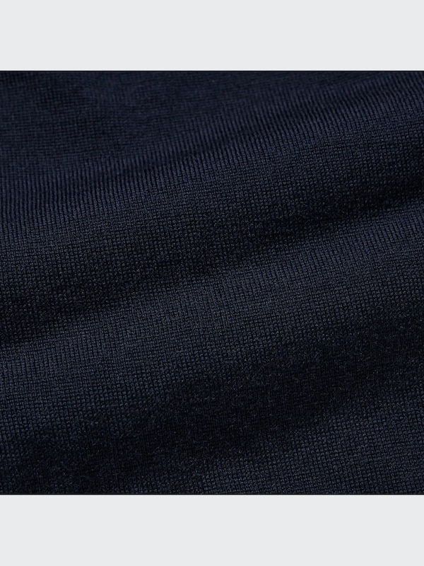 EXTRA FINE MERINO V-NECK CARDIGAN