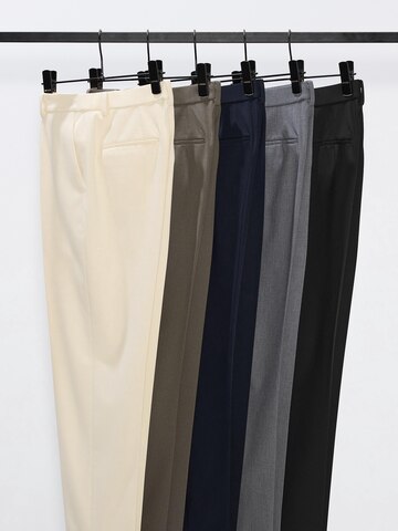 Smart Ankle Pants (2-Way Stretch)
