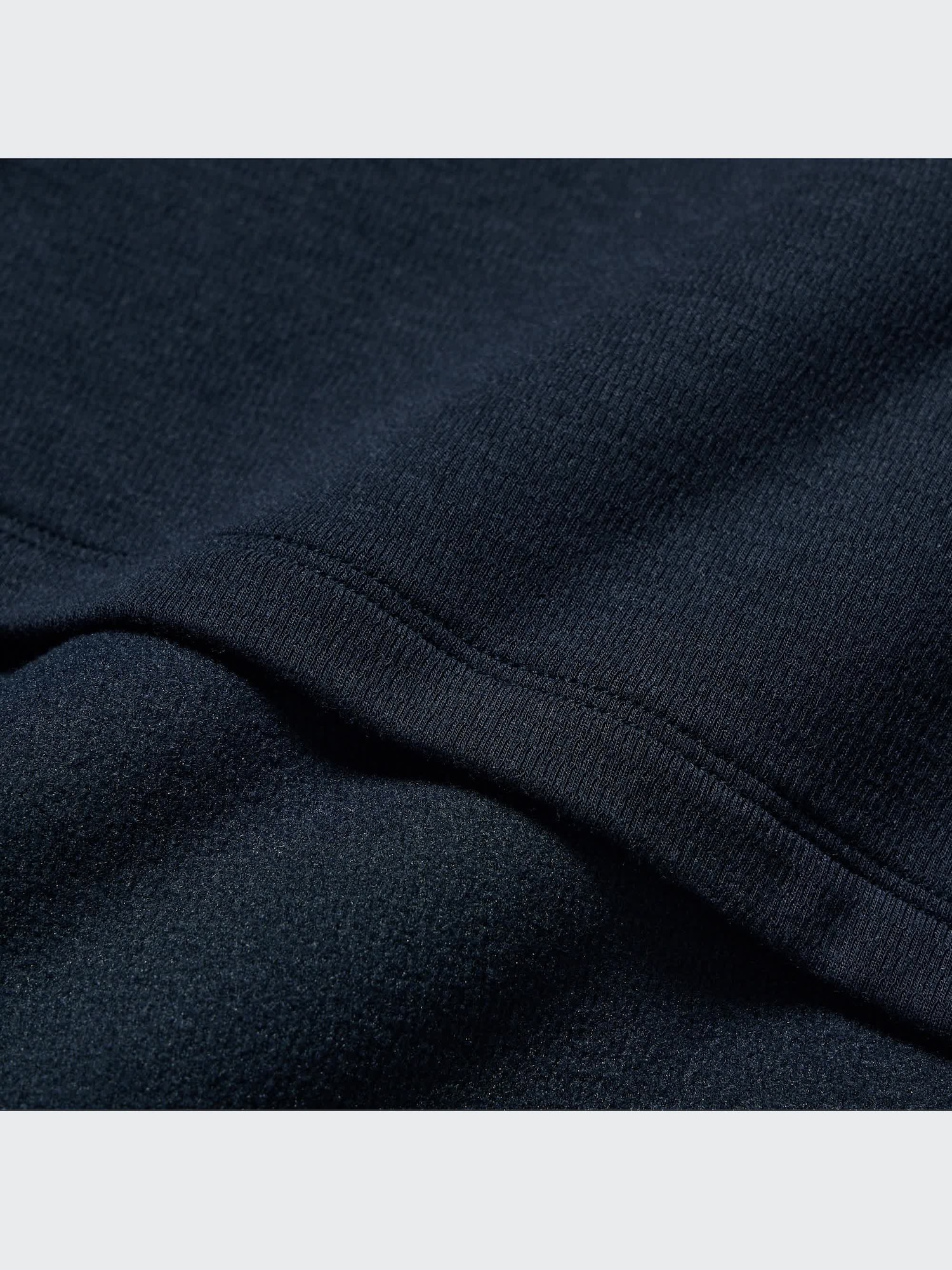 HEATTECH Ultra Warm Crew Neck Long-Sleeve T-Shirt (2022 Edition