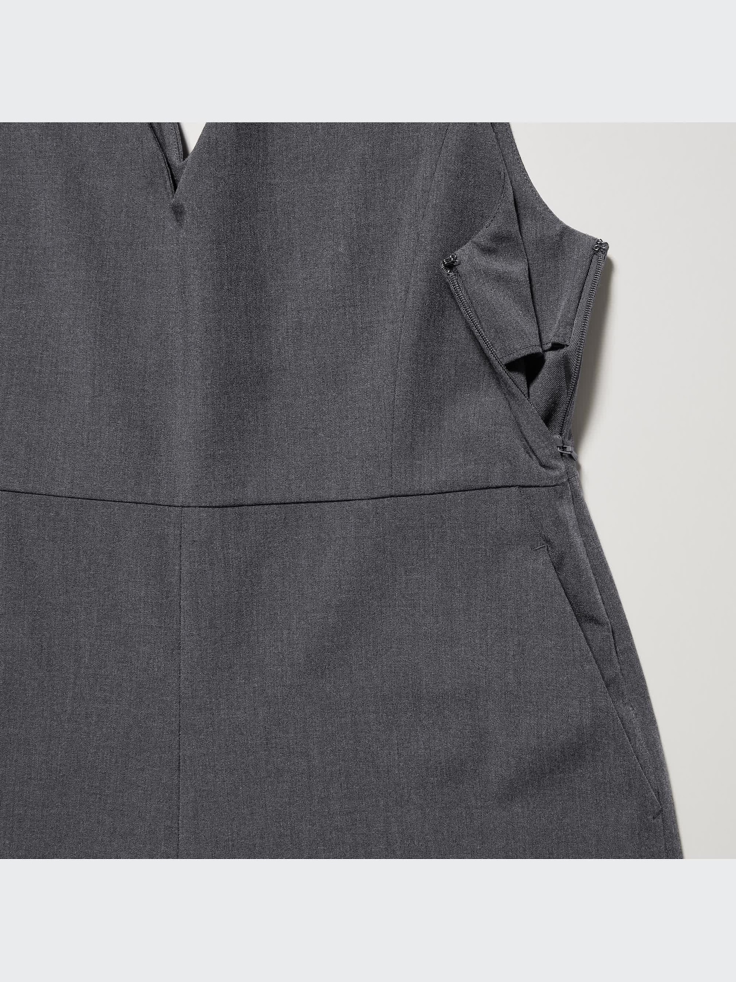 サロペット・オーバーオール・オールインワン MEER. V NECK JUMPSUIT /GRY Women's V-Neck Jumpsuit | UNIQLO US