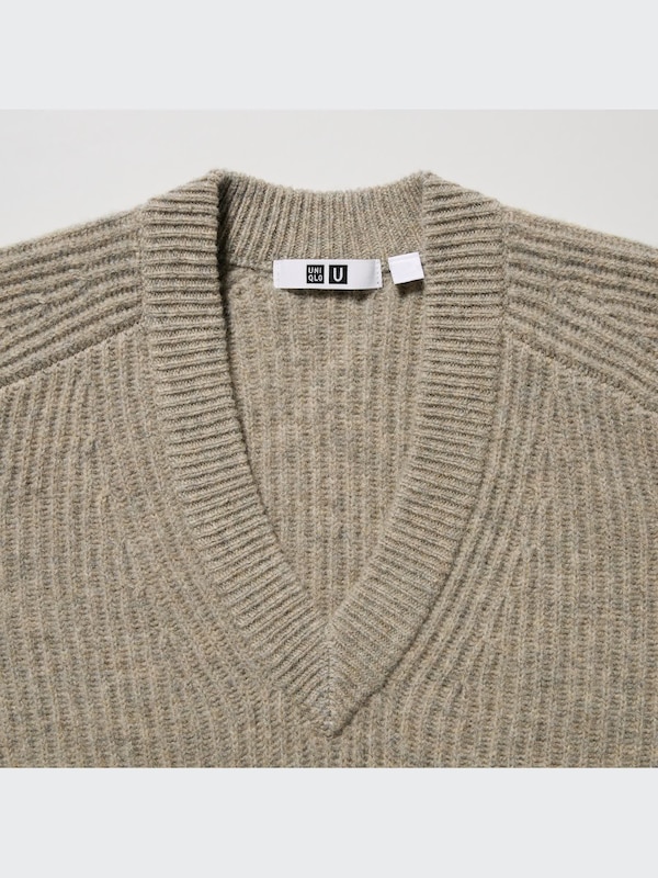U Premium Lambswool V-Neck Long-Sleeve Dress