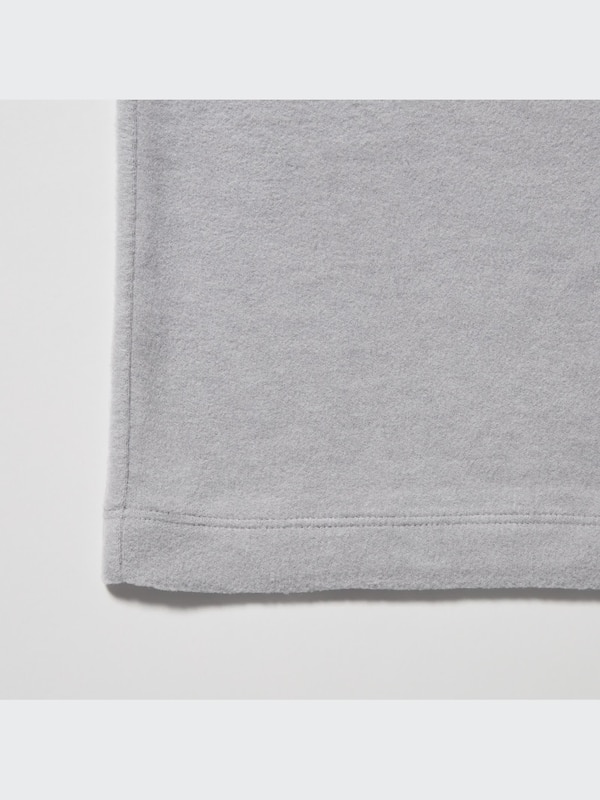 HEATTECH Fleece Crew Neck Long-Sleeve T-Shirt