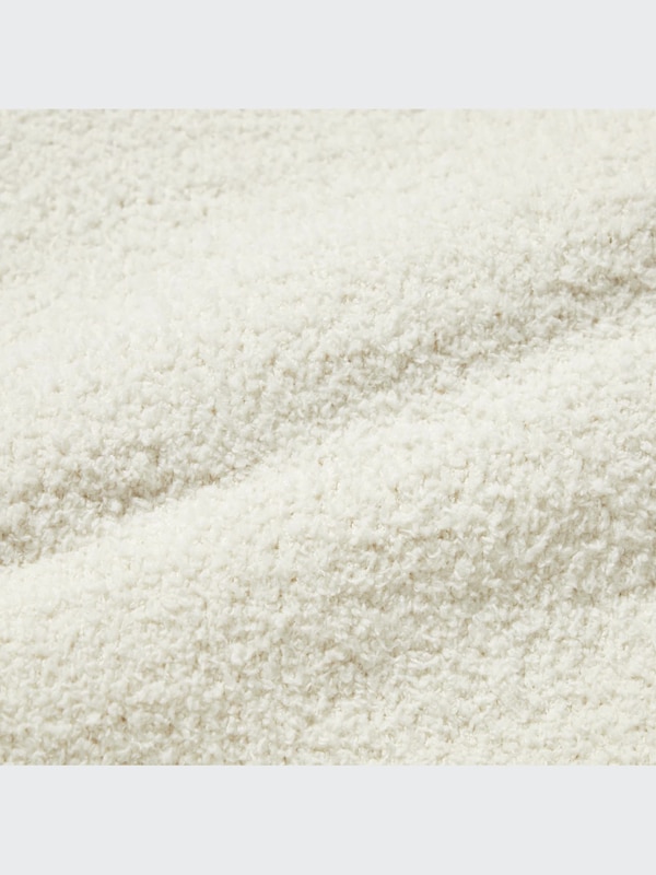 SOFT FLUFFY PULLOVER