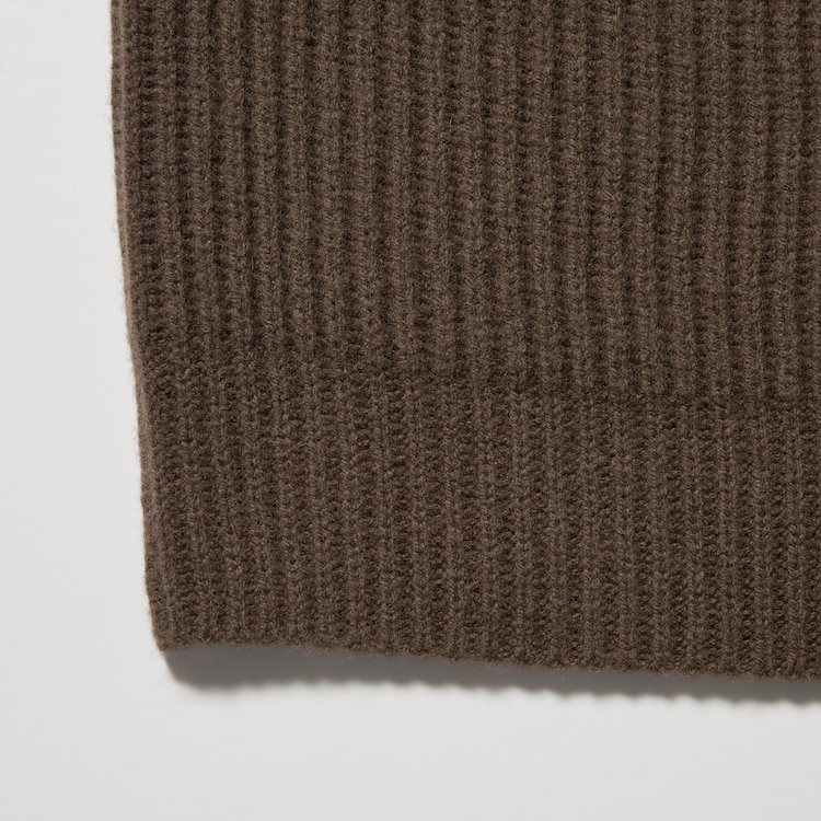 UNIQLO U Premium Lambswool Ribbed V Neck Sweater