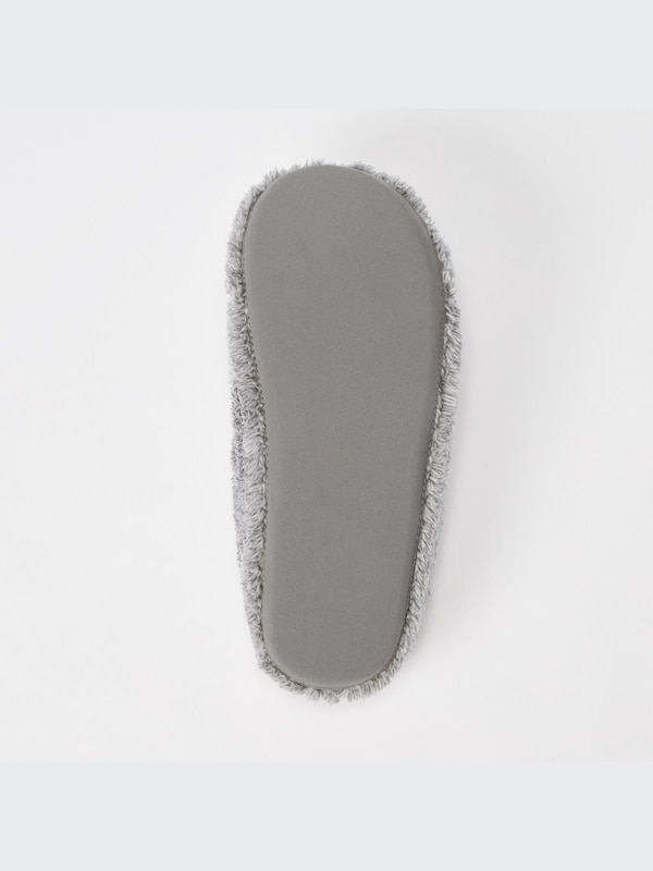 WASHABLE FLUFFY YARN ROOM SHOES