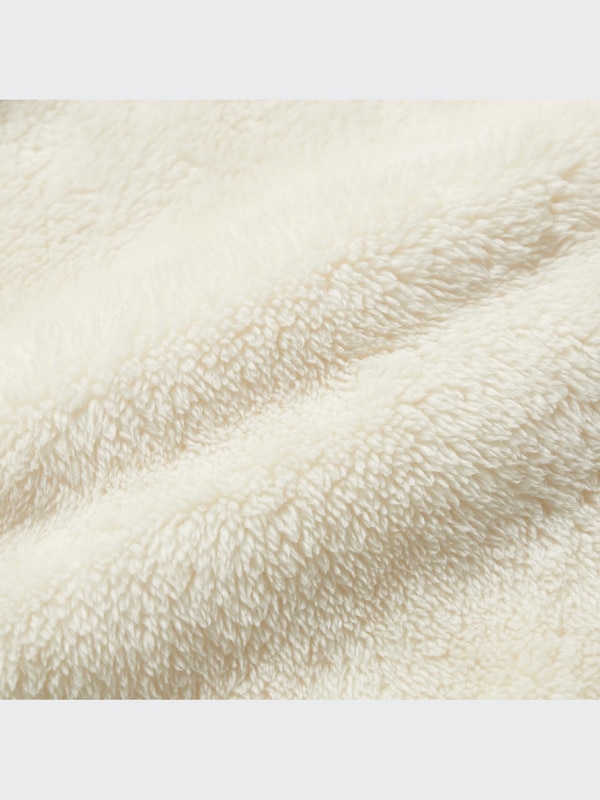Fluffy Yarn Fleece Vest