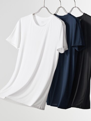AIRism Crew Neck T-Shirt