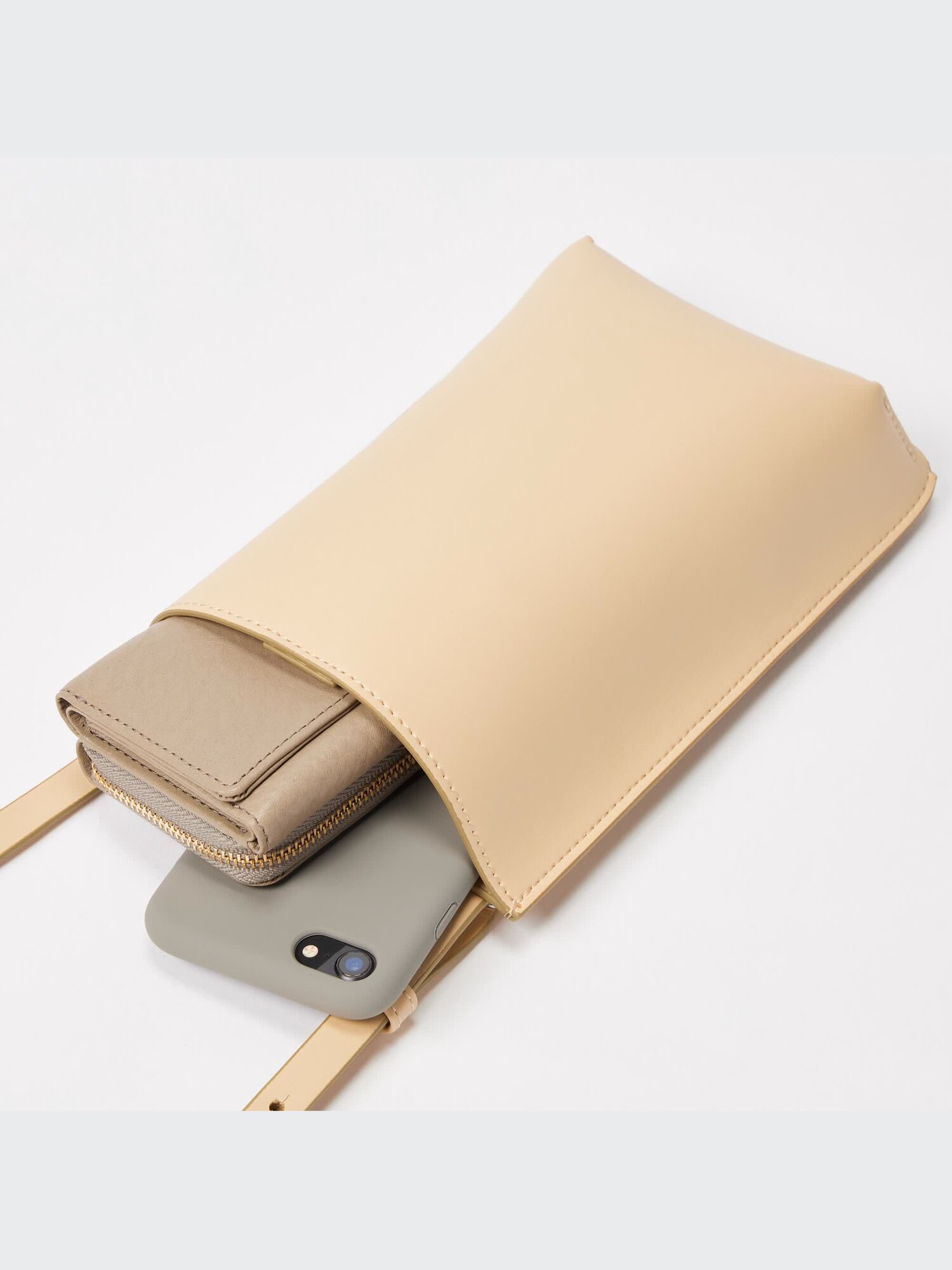 Women's Faux Leather Mini Pochette | UNIQLO US