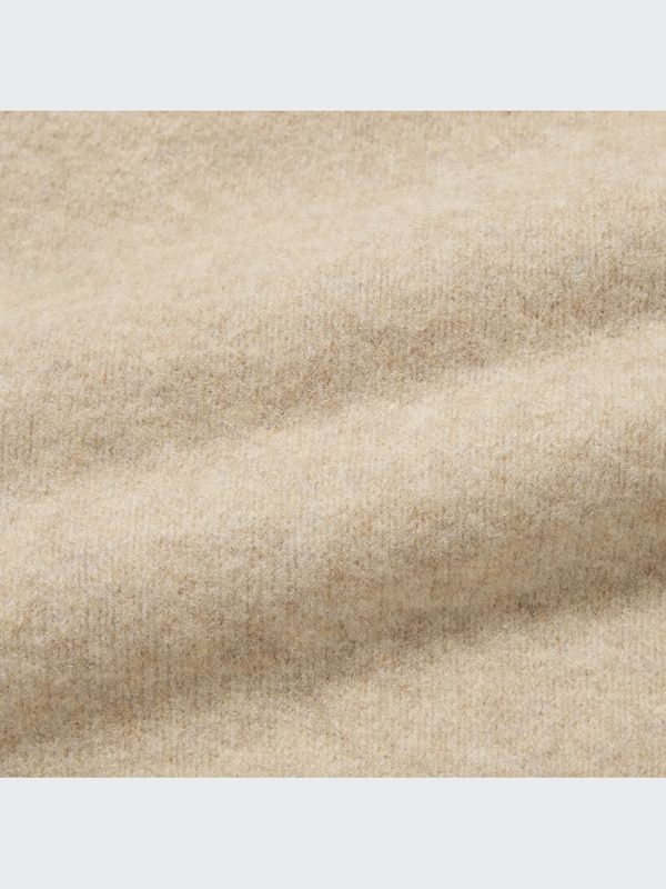 SOUFFLÉ YARN KNITTED SCARF