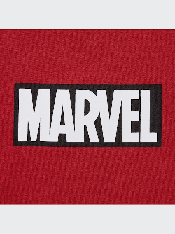 Spider-Man 60th Anniversary Amazing Years UT (Short-Sleeve Graphic T-Shirt)
