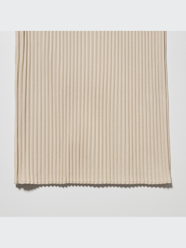 Pleated Straight Pants