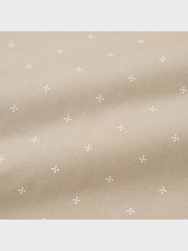 Stretch Slim Fit Shorts