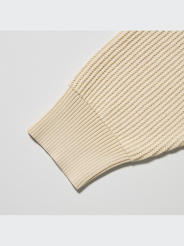 UNIQLO U V NECK LONG SLEEVE SWEATER
