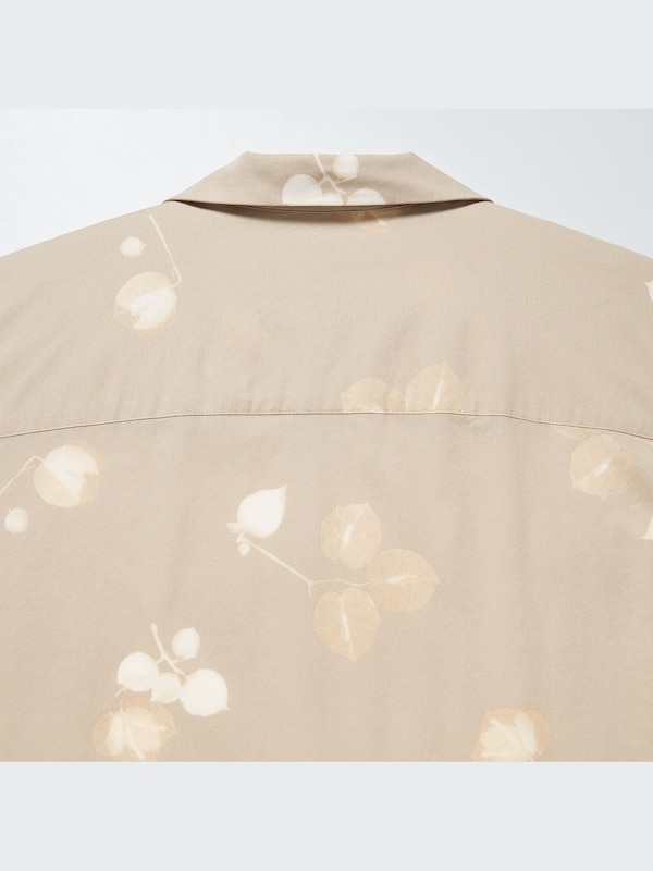Open Collar Short-Sleeve Shirt