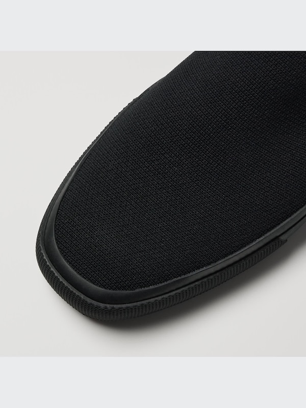 UNIQLO U KNITTED SNEAKERS