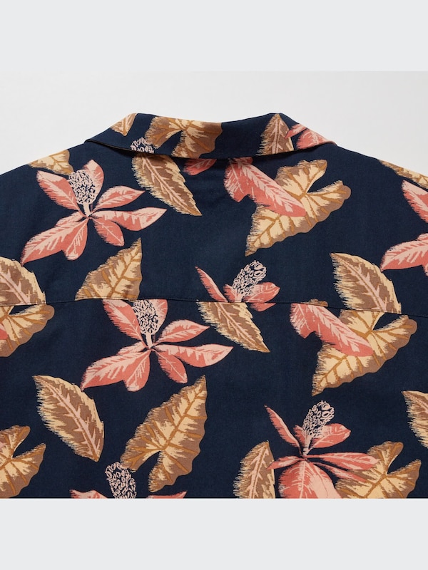 Open Collar Short-Sleeve Shirt