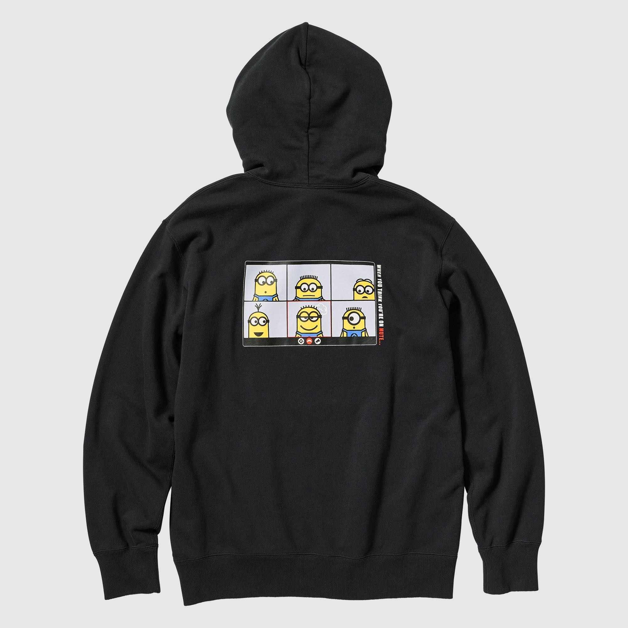 Uniqlo logo sale hoodie