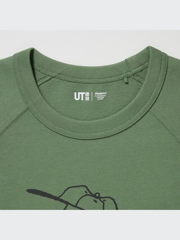 Retro Peanuts UT (Oversized Short-Sleeve Graphic T-Shirt)