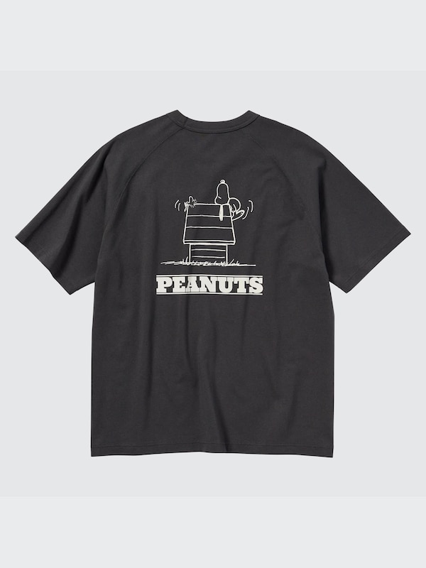 Retro Peanuts UT (Oversized Short-Sleeve Graphic T-Shirt)
