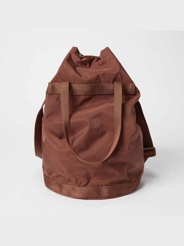 UNIQLO U BUCKET BAG (LARGE)