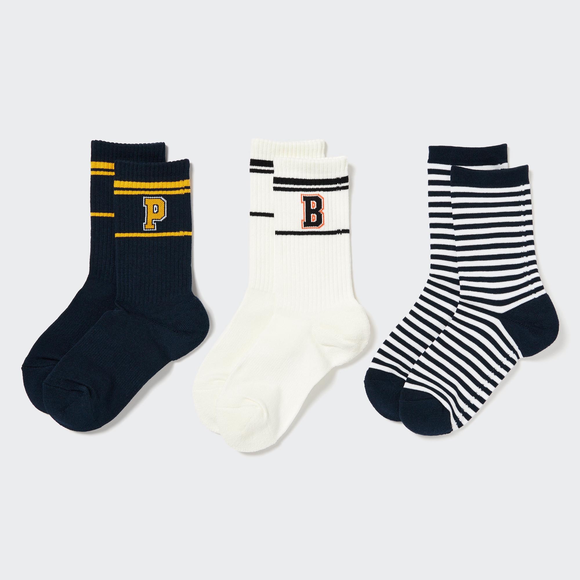 SOCKS 3 PAIRS