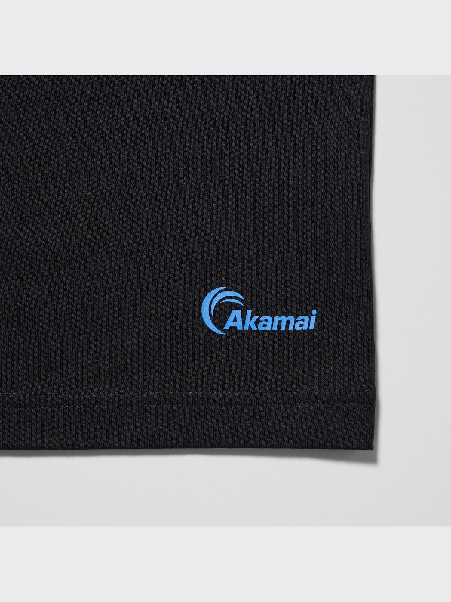 PEACE FOR ALL Graphic T-Shirt | Akamai | UNIQLO US