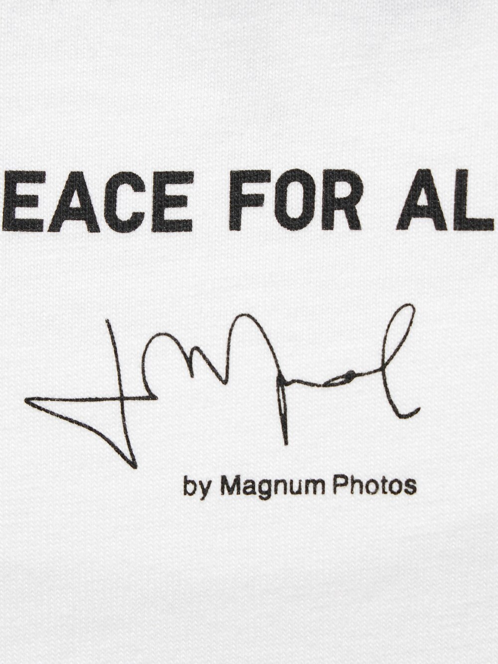 Uniqlo PEACE FOR ALL Graphic T-Shirt | Magnum Photos — фото 8