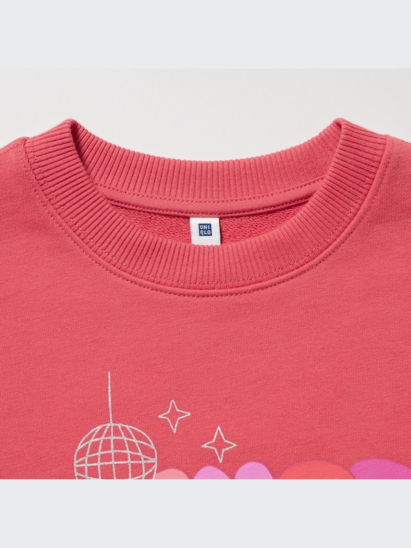 Ultra Stretch Graphic Long-Sleeve Sweatshirt