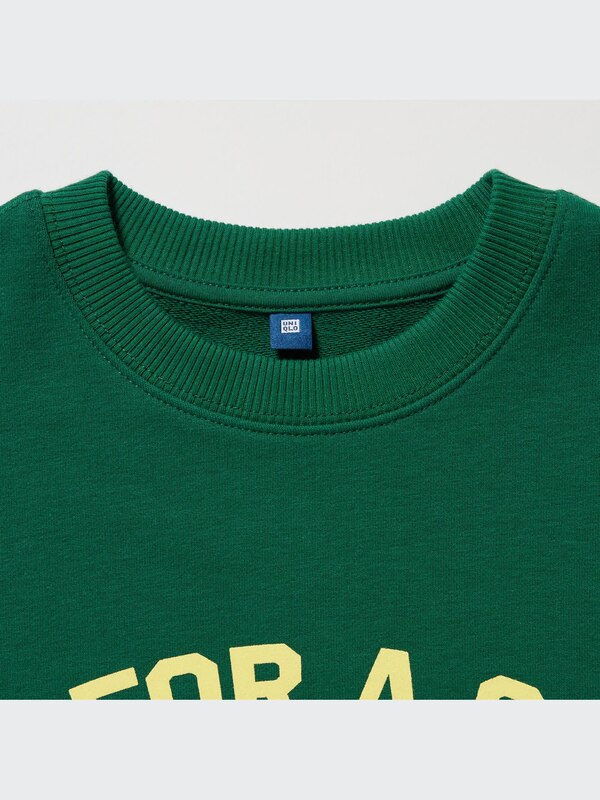 Ultra Stretch Graphic Long-Sleeve Sweatshirt