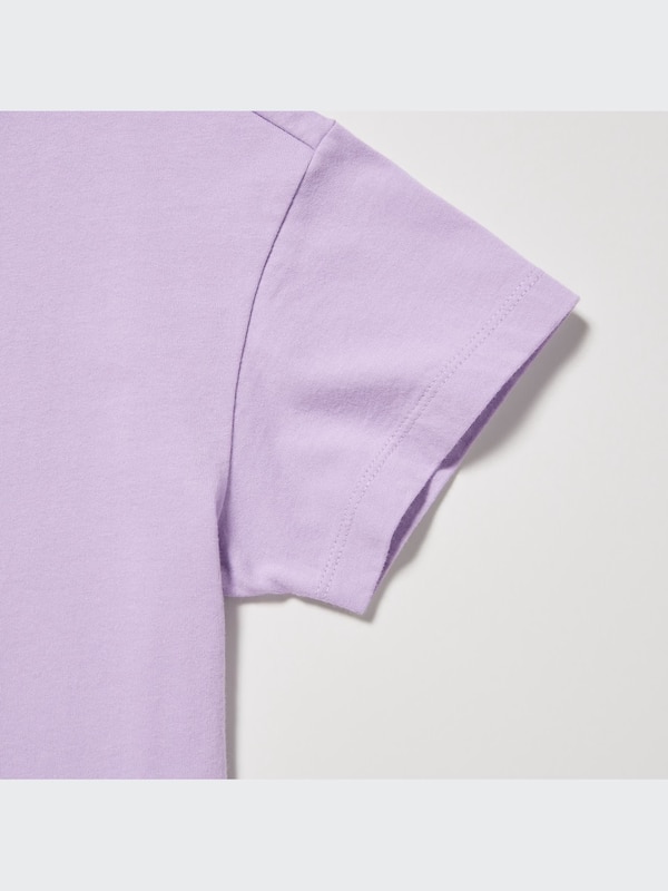 Love Sunshine & Peanuts UT (Cropped Short-Sleeve Graphic T-Shirt)