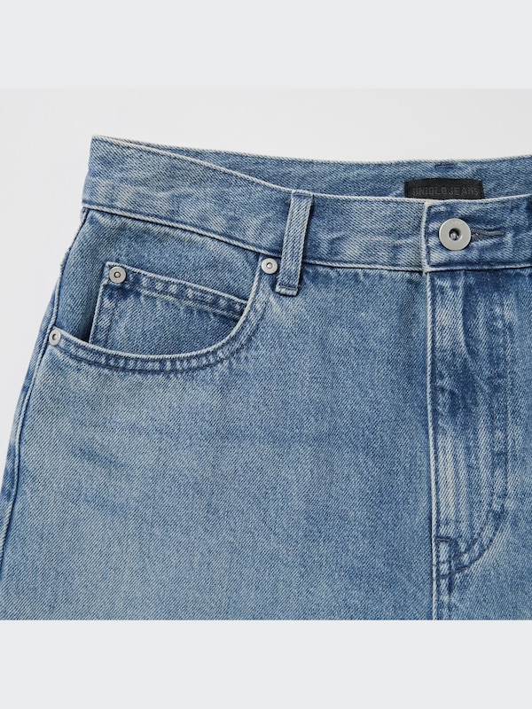 Wide Leg Tapered Jeans