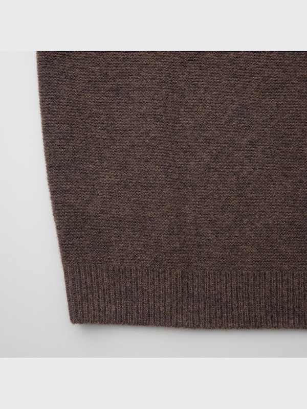 Premium Lambswool V-Neck Vest