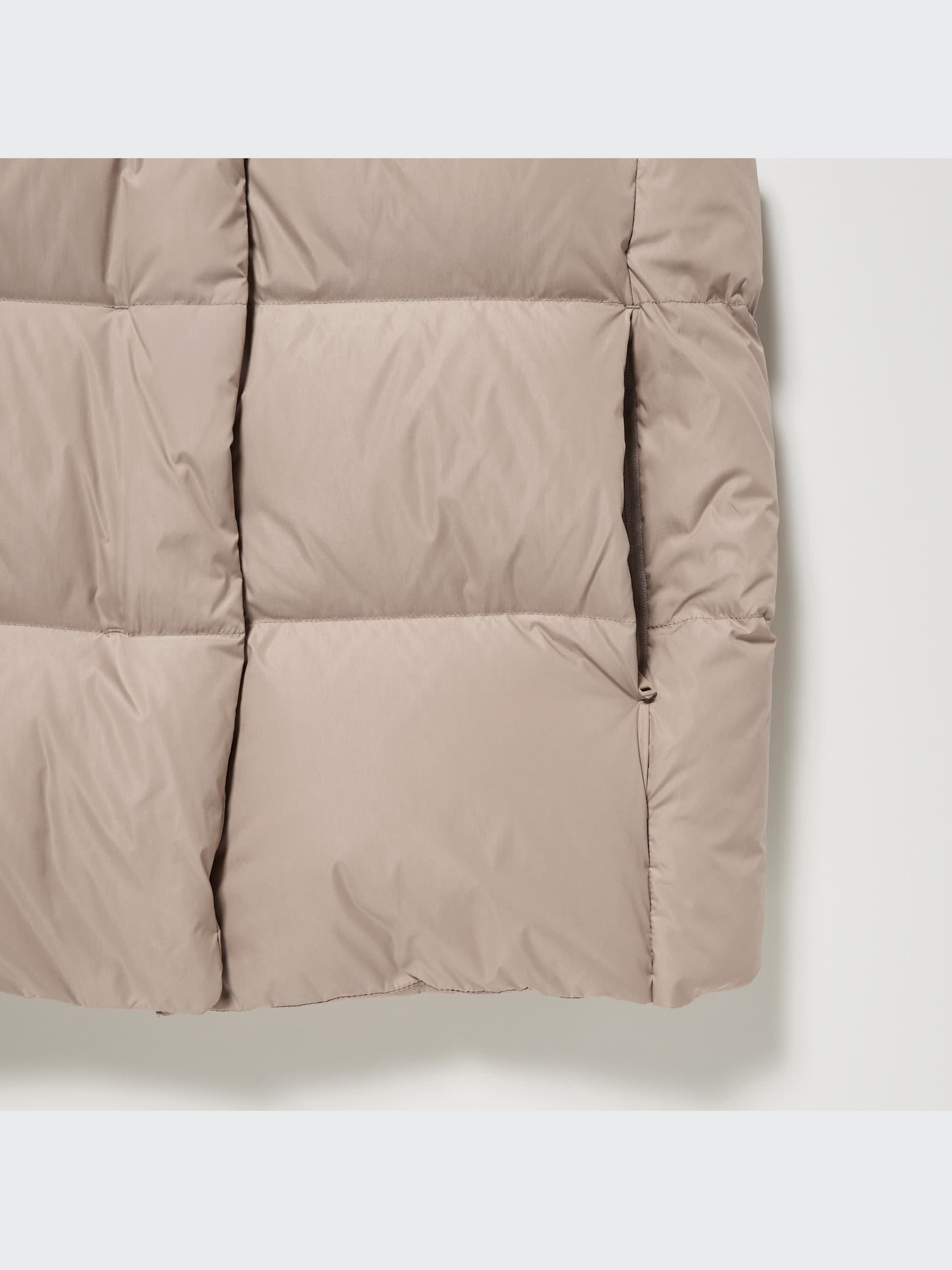 どんです Powder Soft Down Vest (NANODESIGN™) | UNIQLO US