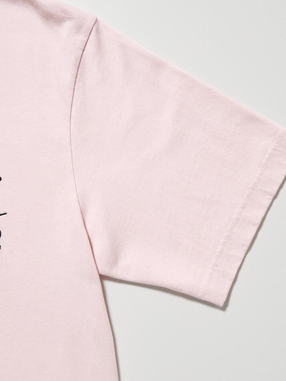 Uniqlo PEACE FOR ALL Graphic T-Shirt | Haruka Ayase — фото 4
