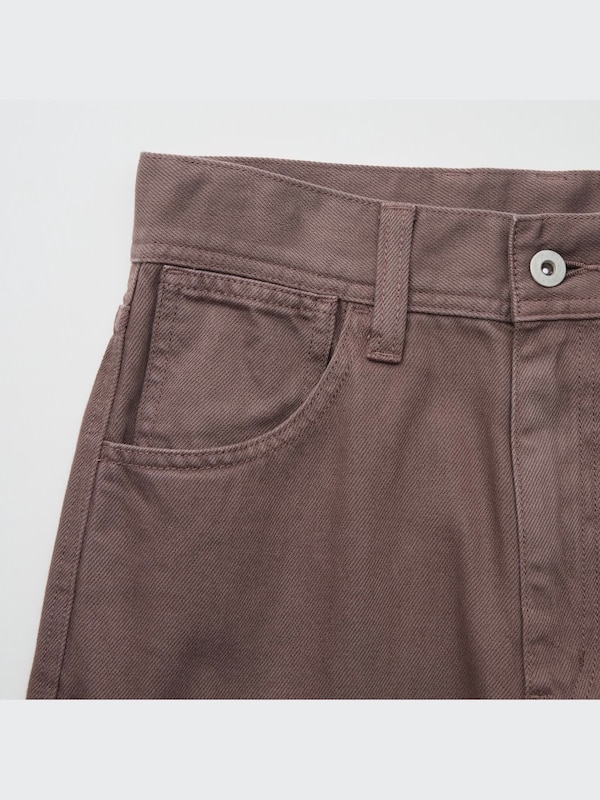 Curved Jeans