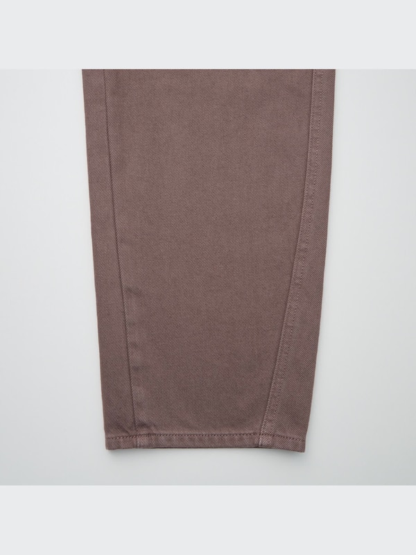 Curved Jeans
