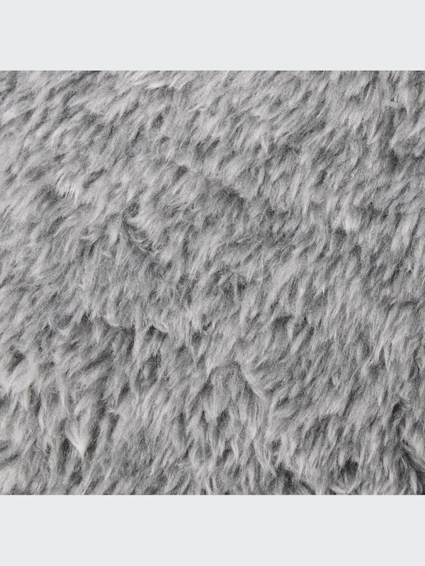 FLUFFY YARN FLEECE ROOM SHOES