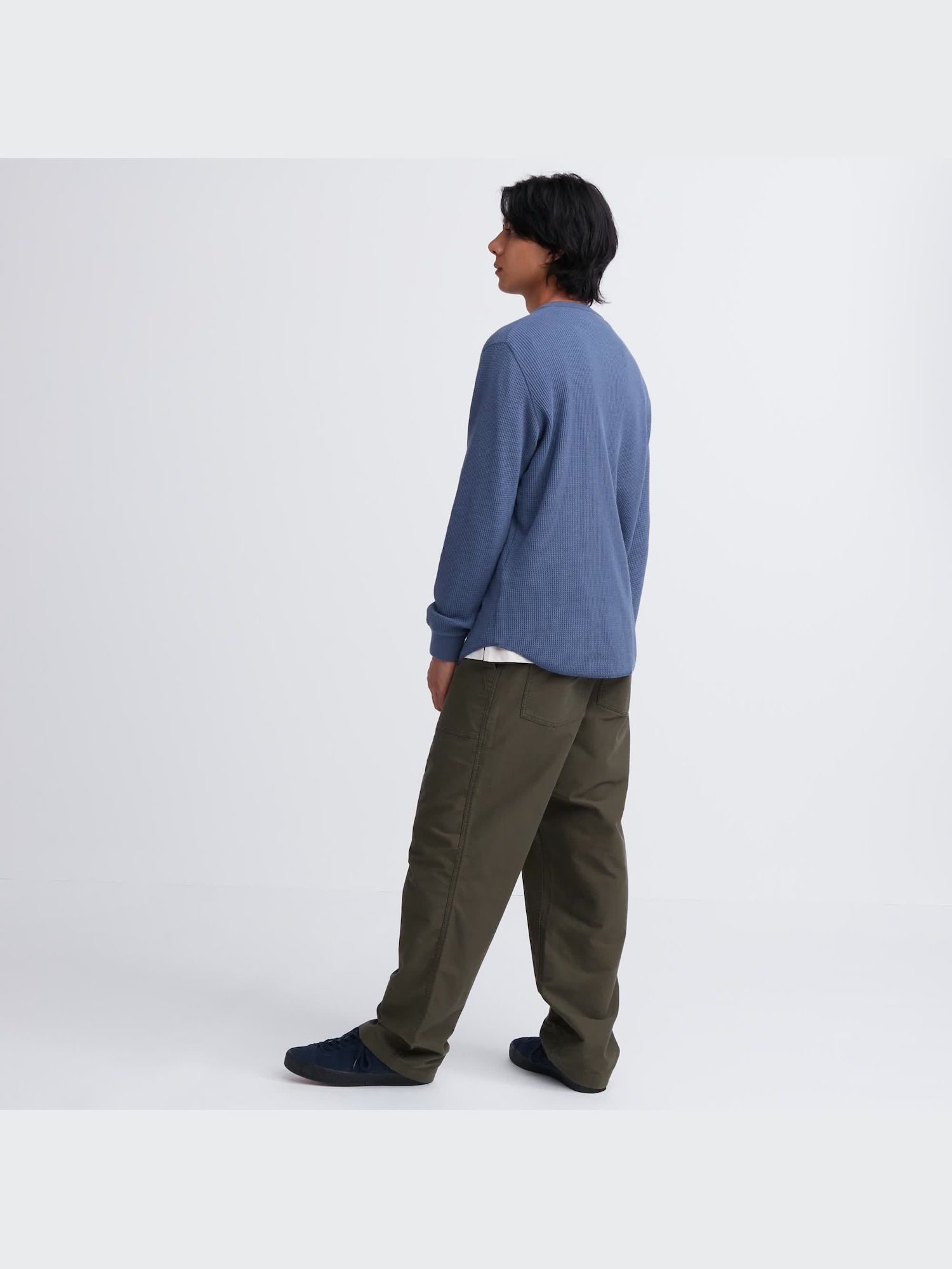 Men's Long Sleeve Waffle Henley in Black | Sunspel