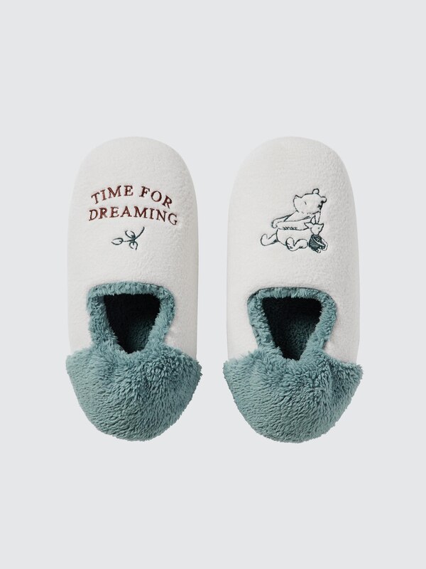 WINNIE THE POOH ROOM SHOES