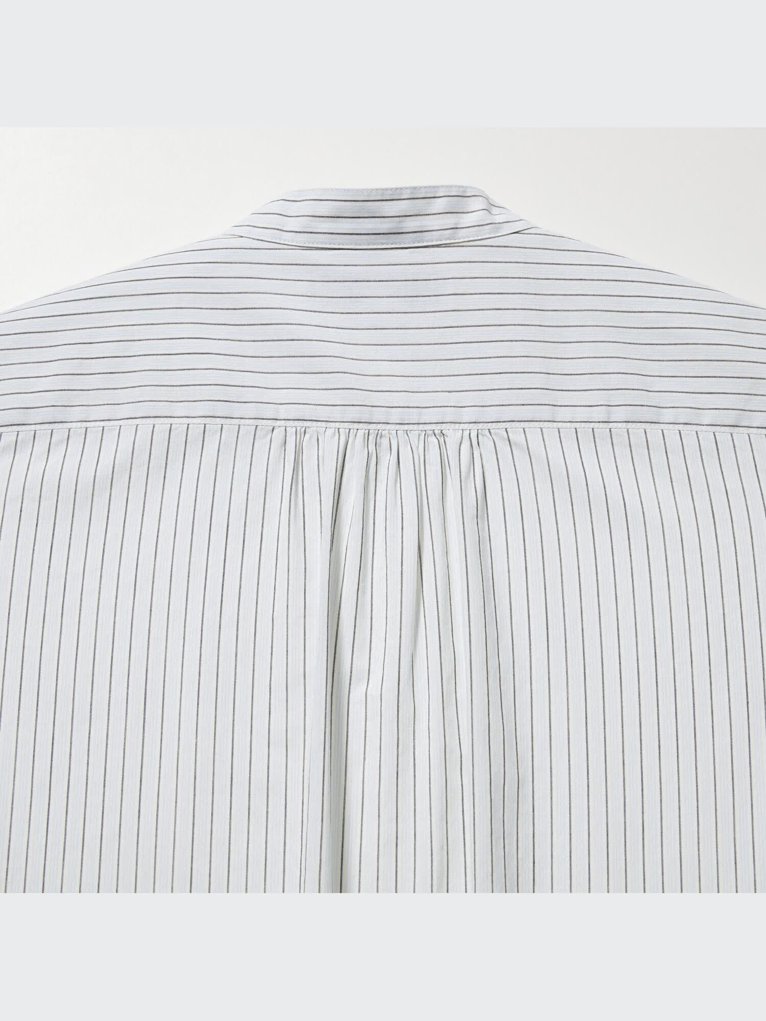 トリートユアセルフ Twist Flare Pintuck Blouse Twist Flare Pintuck Blouse | Treat ürself