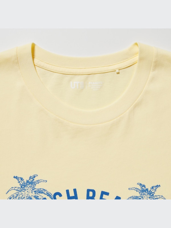 Peanuts Hawaii UT (Short Sleeve Graphic T-Shirt)